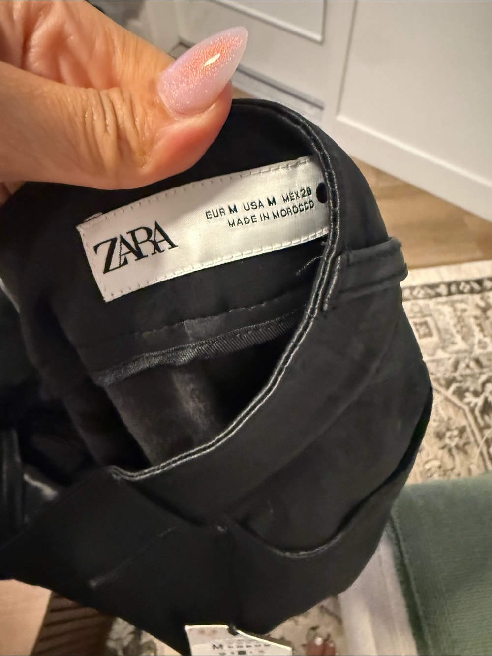 Zara Pants - Picture 3 of 4